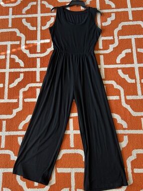 Black Sleeveless Wide-Leg Jumpsuit